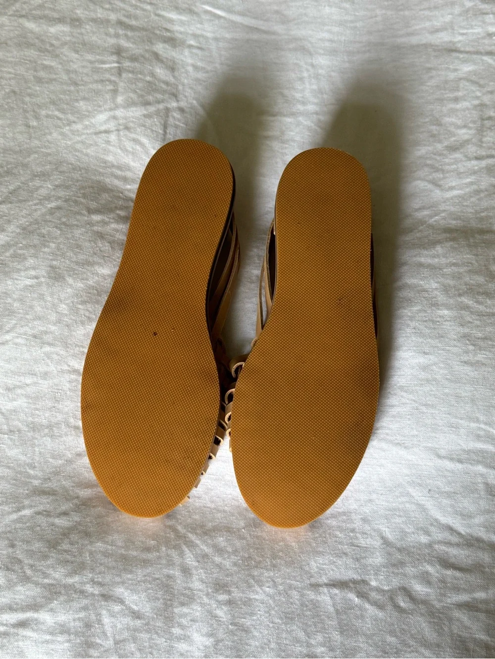 Quince 100% Leather Huarache Flat in Cashew